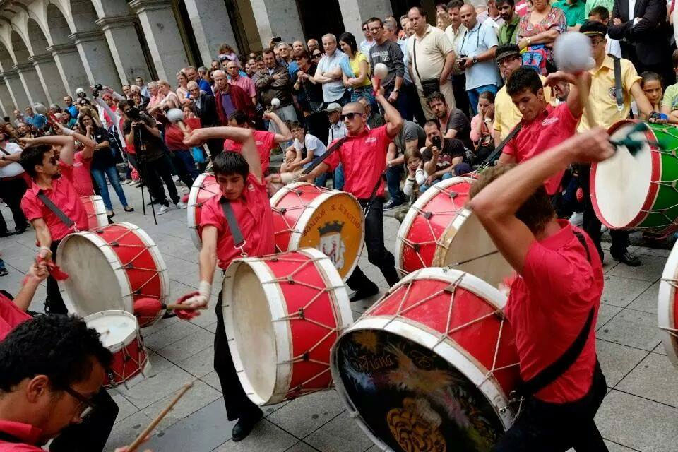 Bombos São Sebastião de Darque, Senhora da Agonia 2012