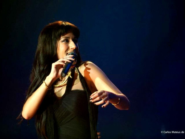 Ana Moura ao vivo, Ana Moura em concerto, fadista Ana Moura, fados, fadistas, musica portuguesa, Cantora Ana Moura, Artista Ana Moura, Ana Moura, Desfado