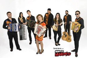 Claudia Martins, Minhotos Marotos, desgarradas, minhotos, marotos, marotos minhotos, musica portuguesa, musica popular, espectaculos, concertinas, concertina, Minho, Grupos Minhotos, Portugal, artistas, grupos musicais, grupos de Musica Popular