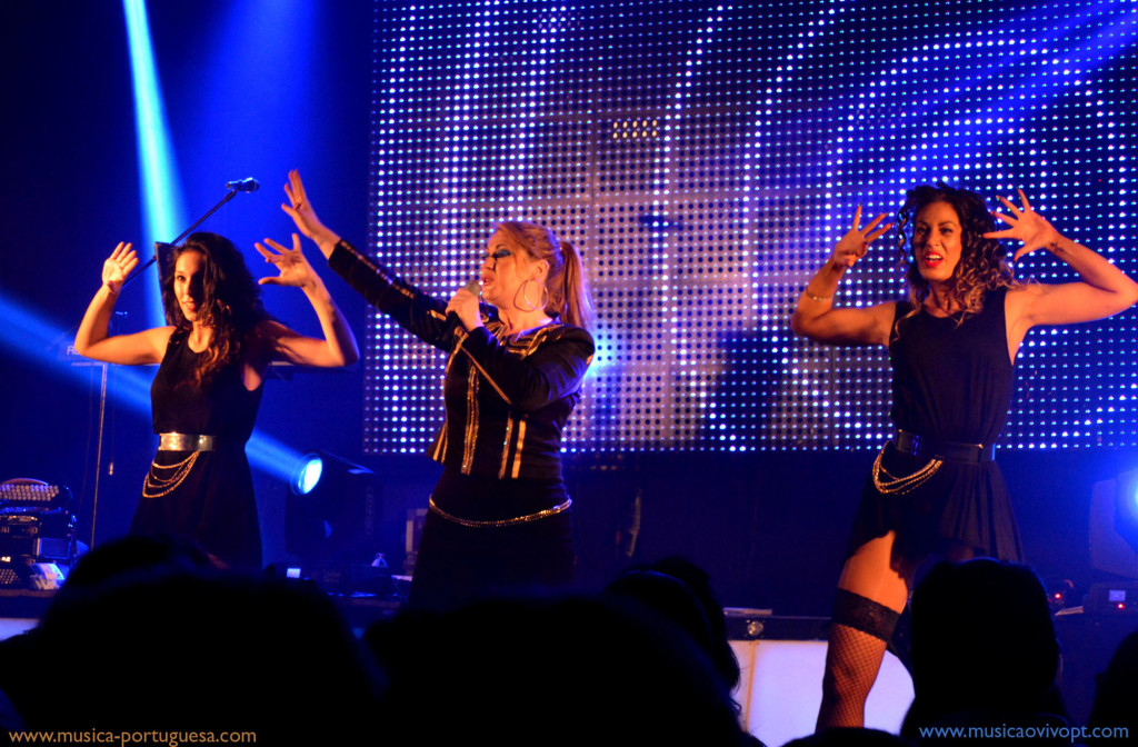 Rebeca, Rebeca ao vivo, cantora Rebeca, Artista Rebeca, Contactos da Rebeca, Artistas, musica portuguesa, artistas