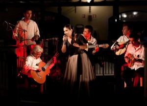 Mafalda Arnauth, Mafalda Arnauth ao vivo, Mafalda Arnauth concertos, Espectaculos fadistas, musica portuguesa, cantora, fado, concertos, artistas, fado