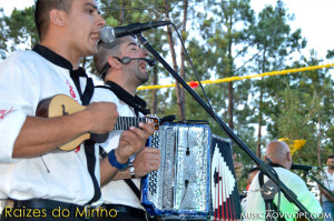 Grupo de musica popular, Grupos de concertinas, grupos de desgarradas, musica popular, musica popular portuguesa, desgarrada, concertina, Raízes do Minho