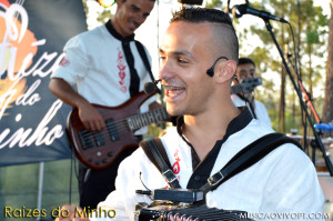 Grupo de musica popular, Grupos de concertinas, grupos de desgarradas, musica popular, musica popular portuguesa, desgarrada, concertina, Raízes do Minho