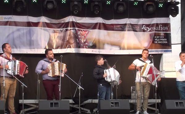 Tocadores de Concertina e Cantadores ao Desafio – Desgarrada