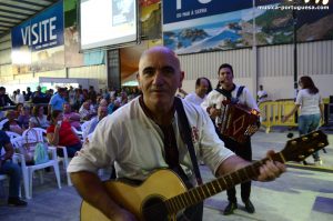 Farra Minhota na Feira, Feira de Artesanato, Concertinas, Minho, Grupos Minhotos, Farra Minhota, Banda, Pombal, Espectáculos, Concertos, Contactos de Bandas