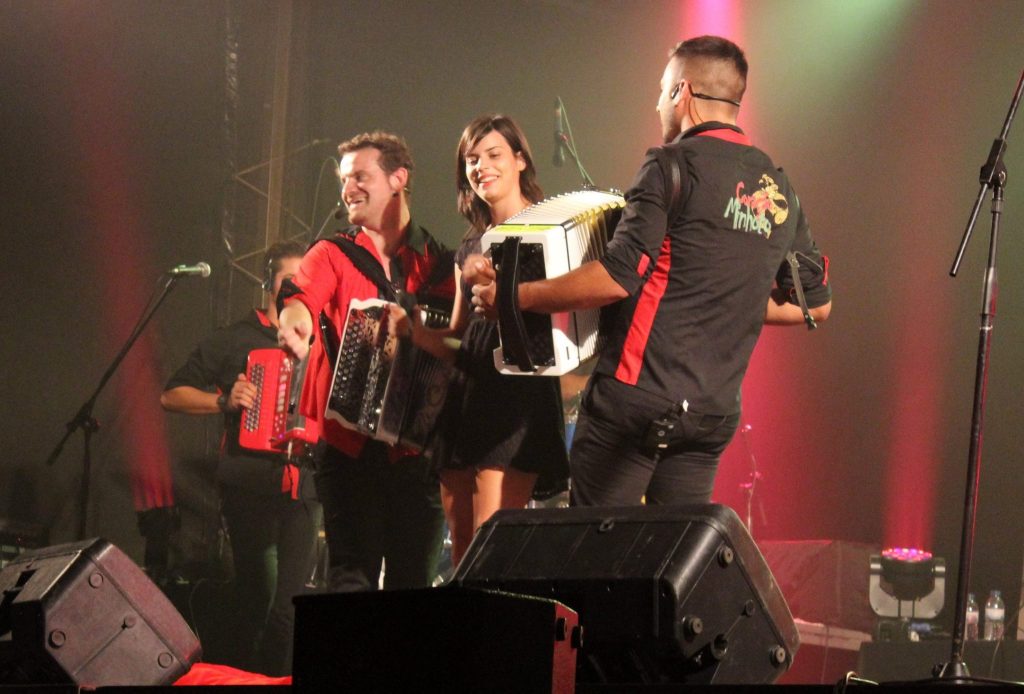Grupo de concertinas, Grupos Minhotos, Coração Minhoto, Grupo Coração Minhoto, Musica Popular, Desgarradas, Cantigas ao Desafio, Minho, contactos de grupos, grupos de concertinas, contactos